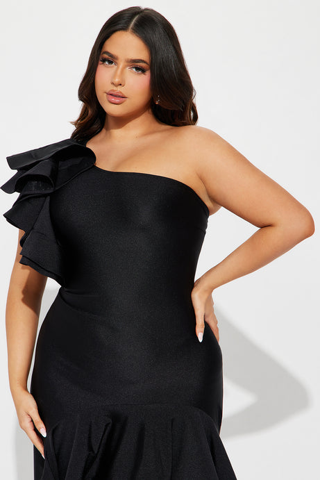 One Shoulder Ruffle High-Low Gown