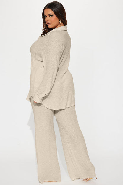 Fly With Me Textured Pant Set – Stone