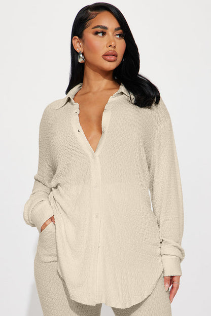 Fly With Me Textured Pant Set – Stone
